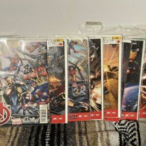 Marvel Now! Comics Avengers 001 - 012 Includes 001 Hastings Variant NM Boarded
